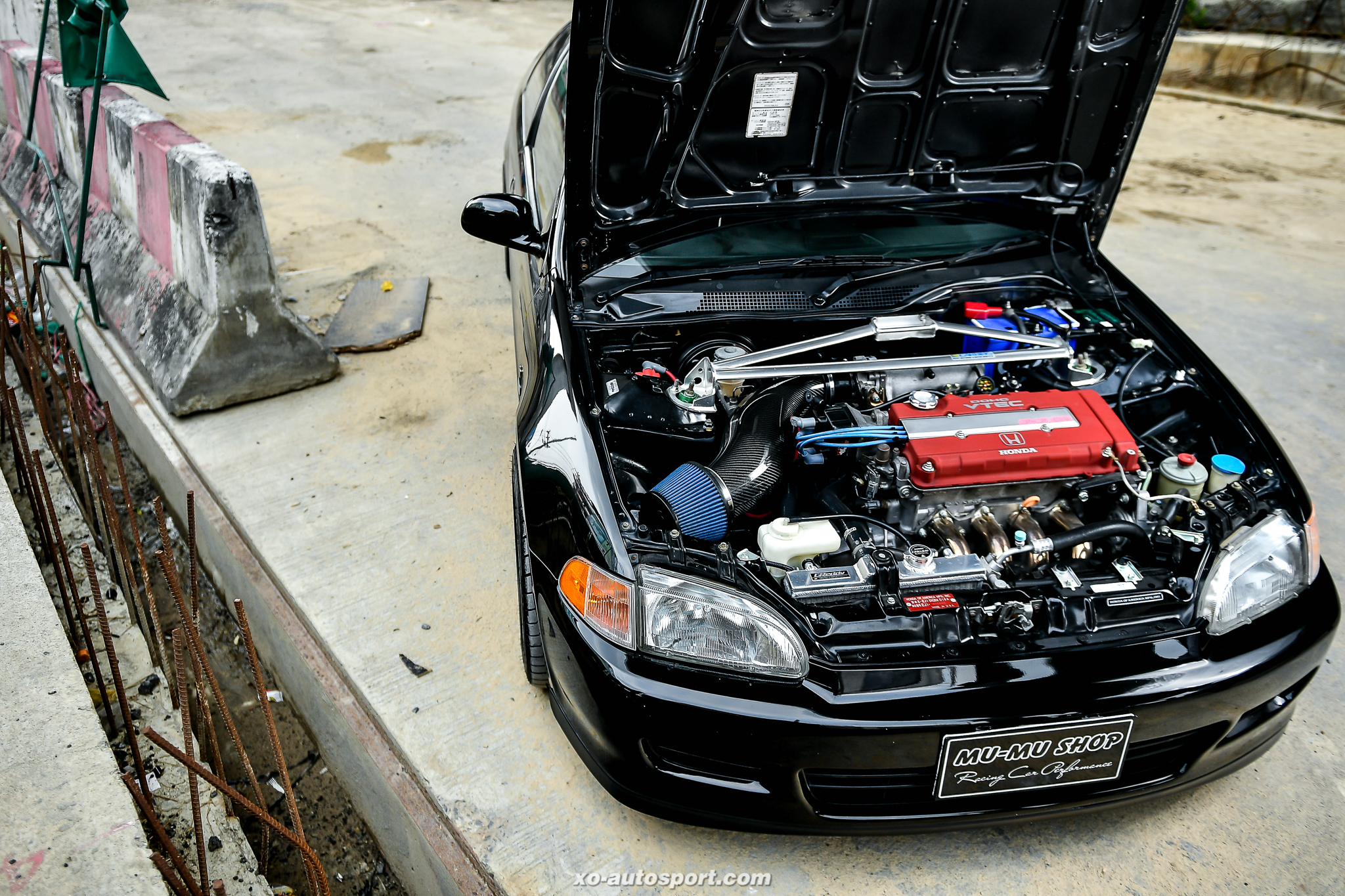 CIVIC-EJ-63_04-XO-Civic-FJ-24.jpg